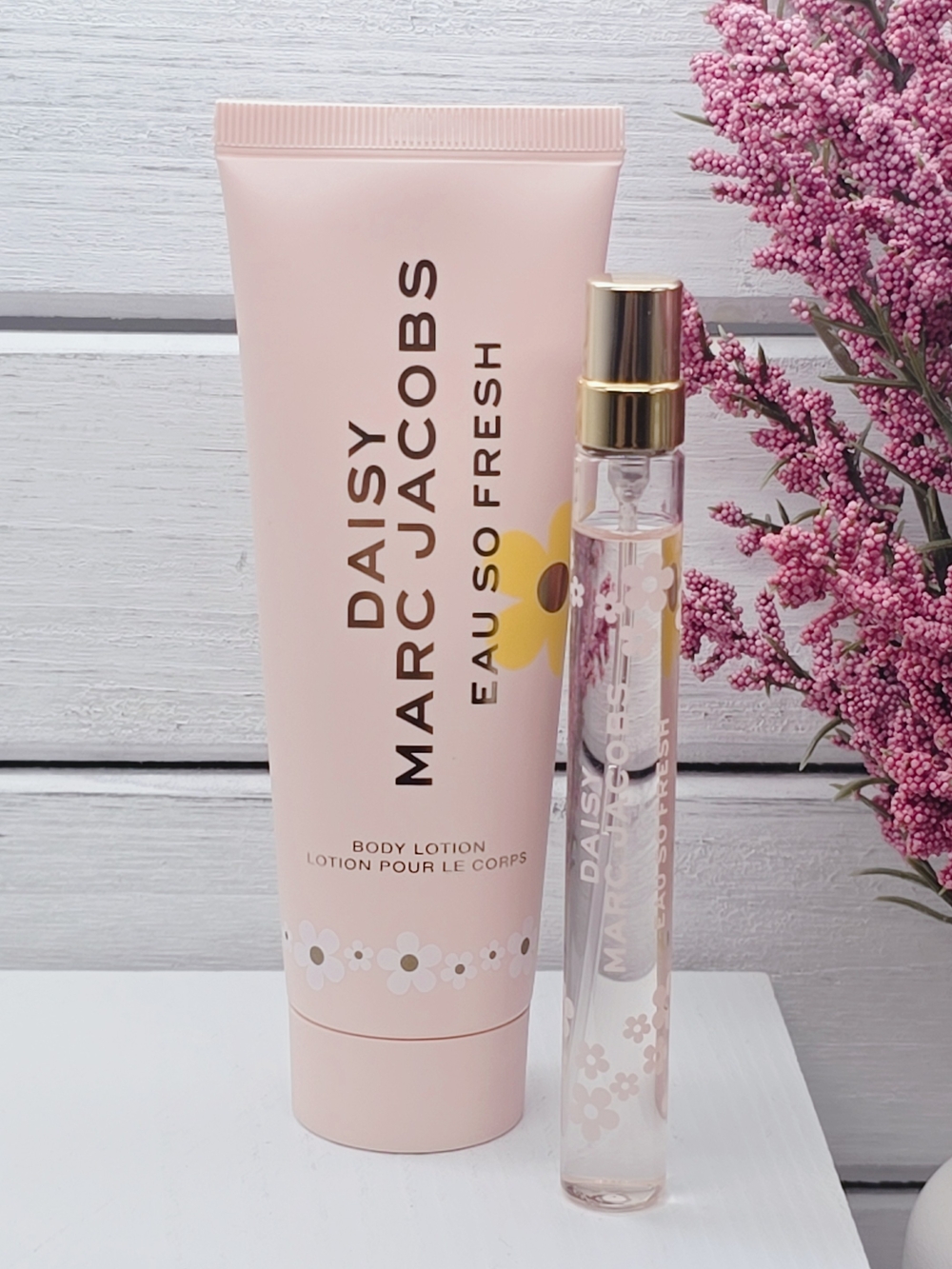 Daisy Marc Jacobs Eau So Fresh Body Lotion & Spray Eau So Fresh